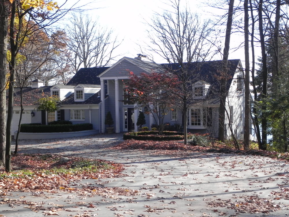 GILBERT LAKE BLOOMFIELD TOWNSHIP MICH